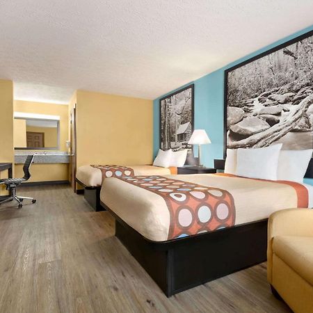 Super 8 By Wyndham Whites Creek/ Nashville Nw Area Exteriör bild