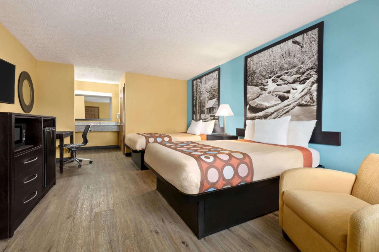 Super 8 By Wyndham Whites Creek/ Nashville Nw Area Exteriör bild