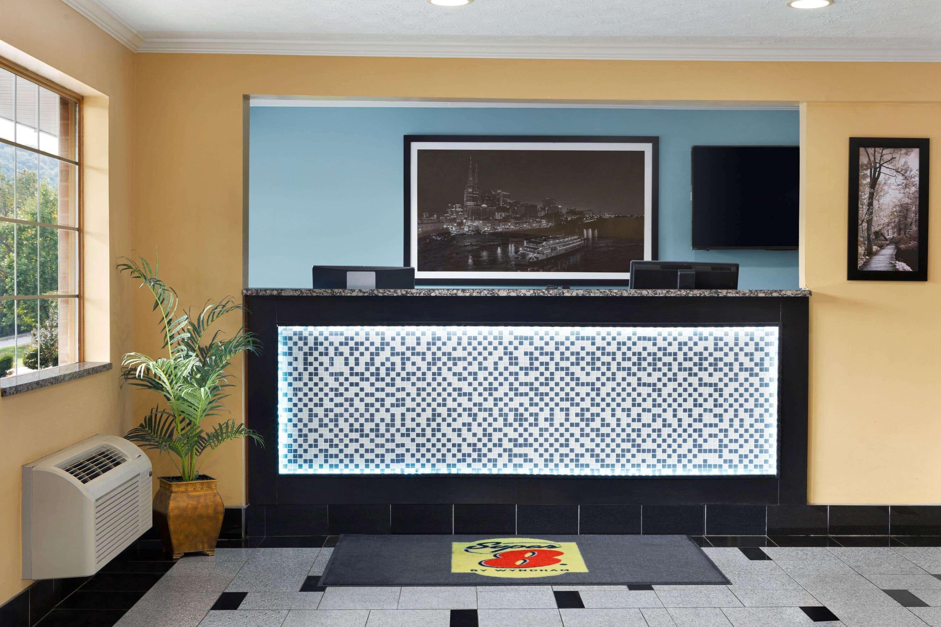 Super 8 By Wyndham Whites Creek/ Nashville Nw Area Exteriör bild